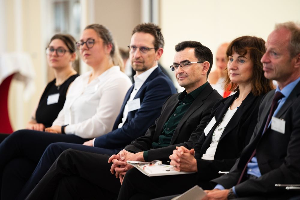 Moderation zur Fachtagung "Sicherheitsgefühl in Sachsen - Forschung und Praxis im Dialog"